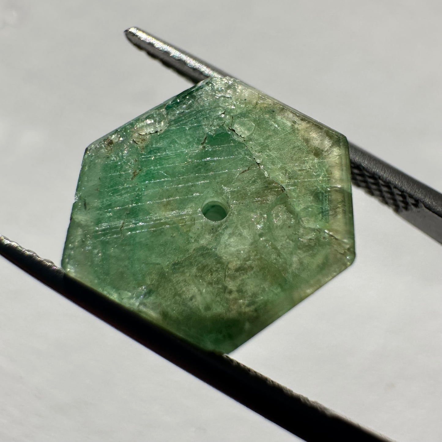 Energetische grüne Smaragd lose Perlen gebohrt