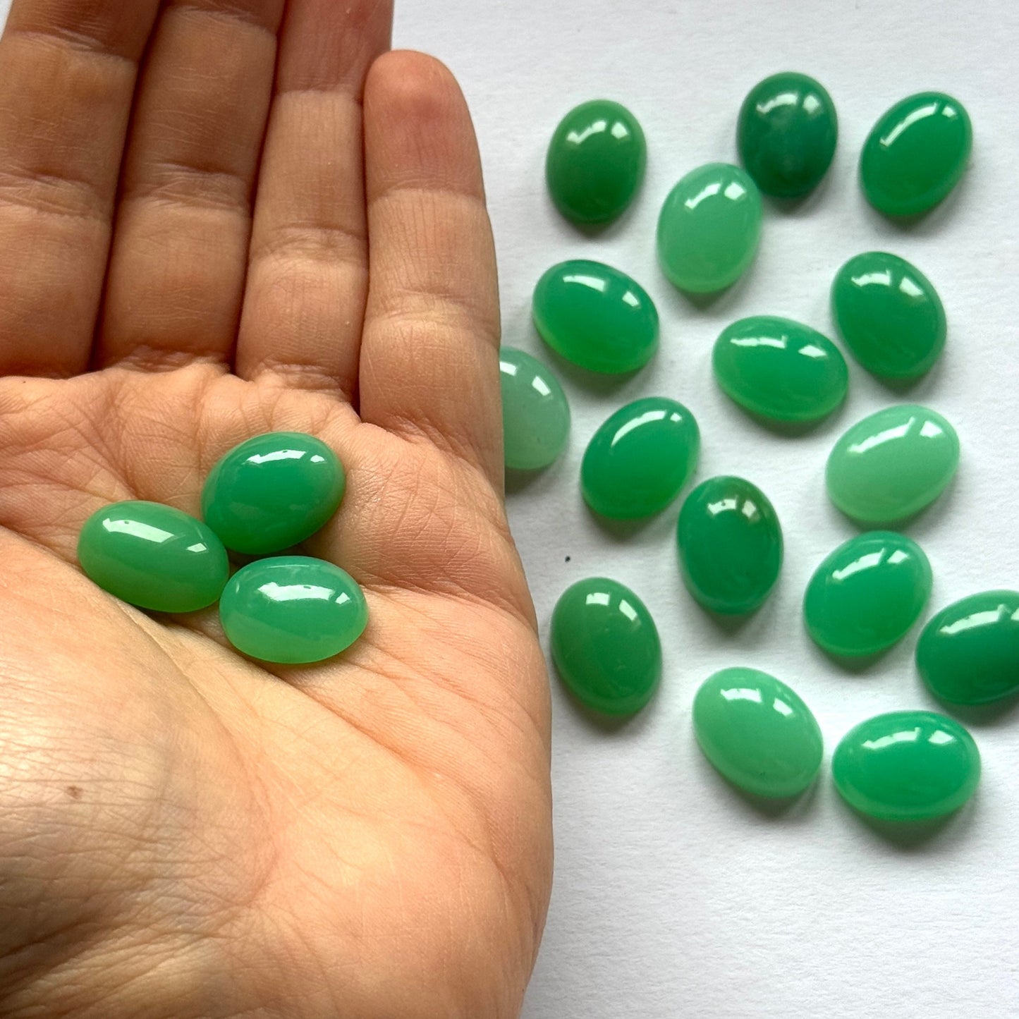Chrysoprase Cabochons 15mm -16mm / Sold as a pack of 4 pieces