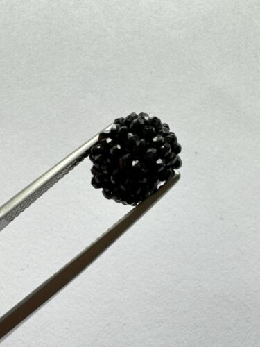Black Spinel Pair Made In A Flower For Rare Jewelry Make