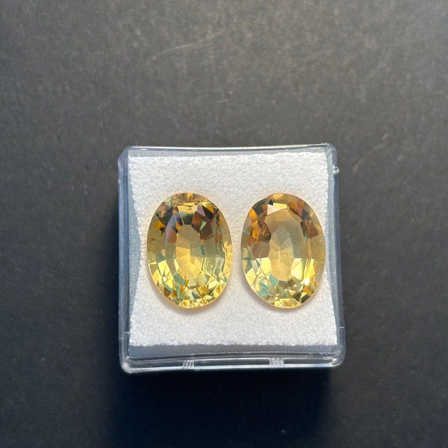 Citrine Oval Cut Faceted Pair 13.8 x 10.2 mm 11.88 Carats