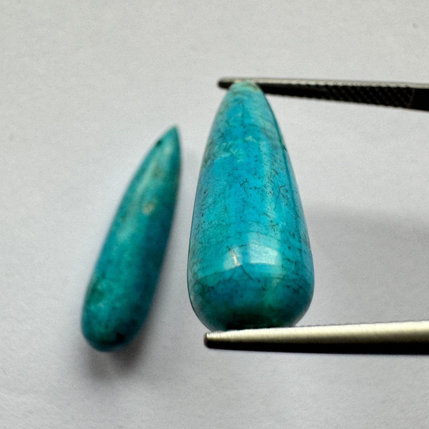 Very nice Turquoise Teardrops Loose Bead Pairs For further processing 21mm - 26mm drilled