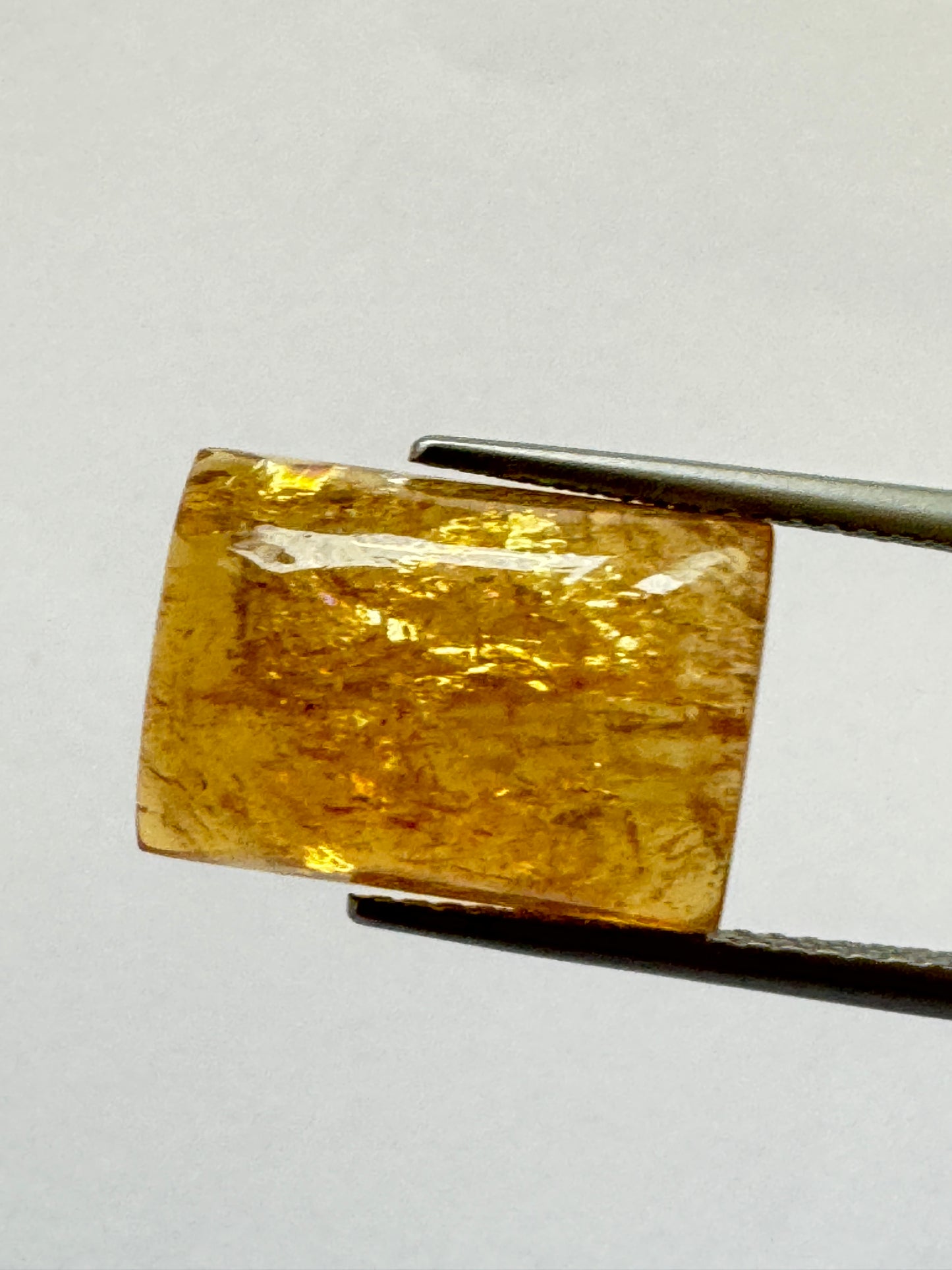 Warm Colour Honey Yellow, Radiant Tourmaline 14x10mm 10,79cts