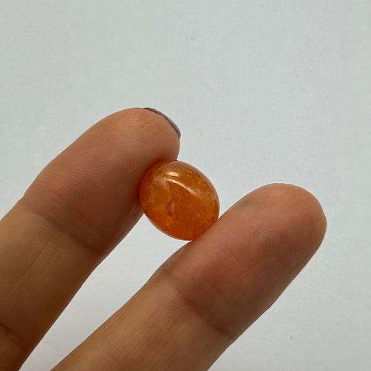 Fanta-Mandarin Garnet captures light and admiration with every glance -11,53cts