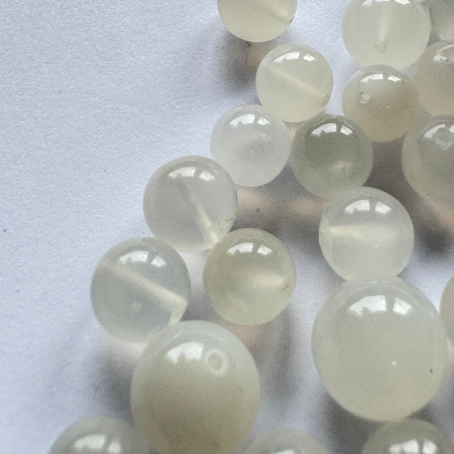 10 Pieces Cloudy Round Rare White Moonstone Loose Beads With Hole 8 - 9 mm