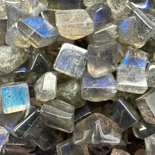 Labradorite Square Cabochon Shiny Blue Opalescence 29g per Bag