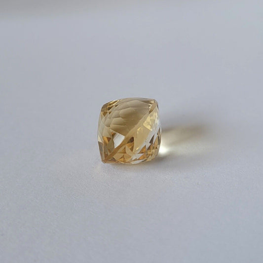 Citrine Yellow Elaborate Oval Cut Faceted 16 x 13 mm 9.44 Carat Top Quality