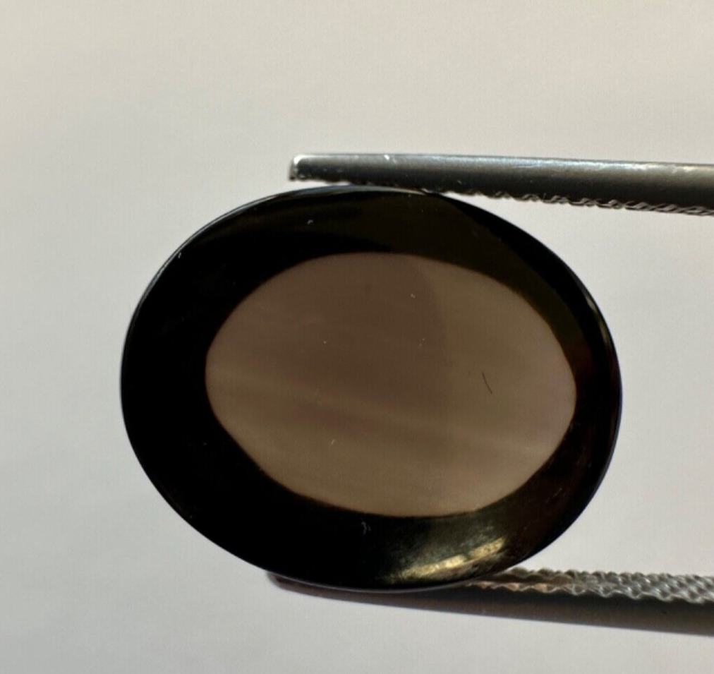 Magical smoked quartz cabochon 16mm x 12 mm 11,36cts