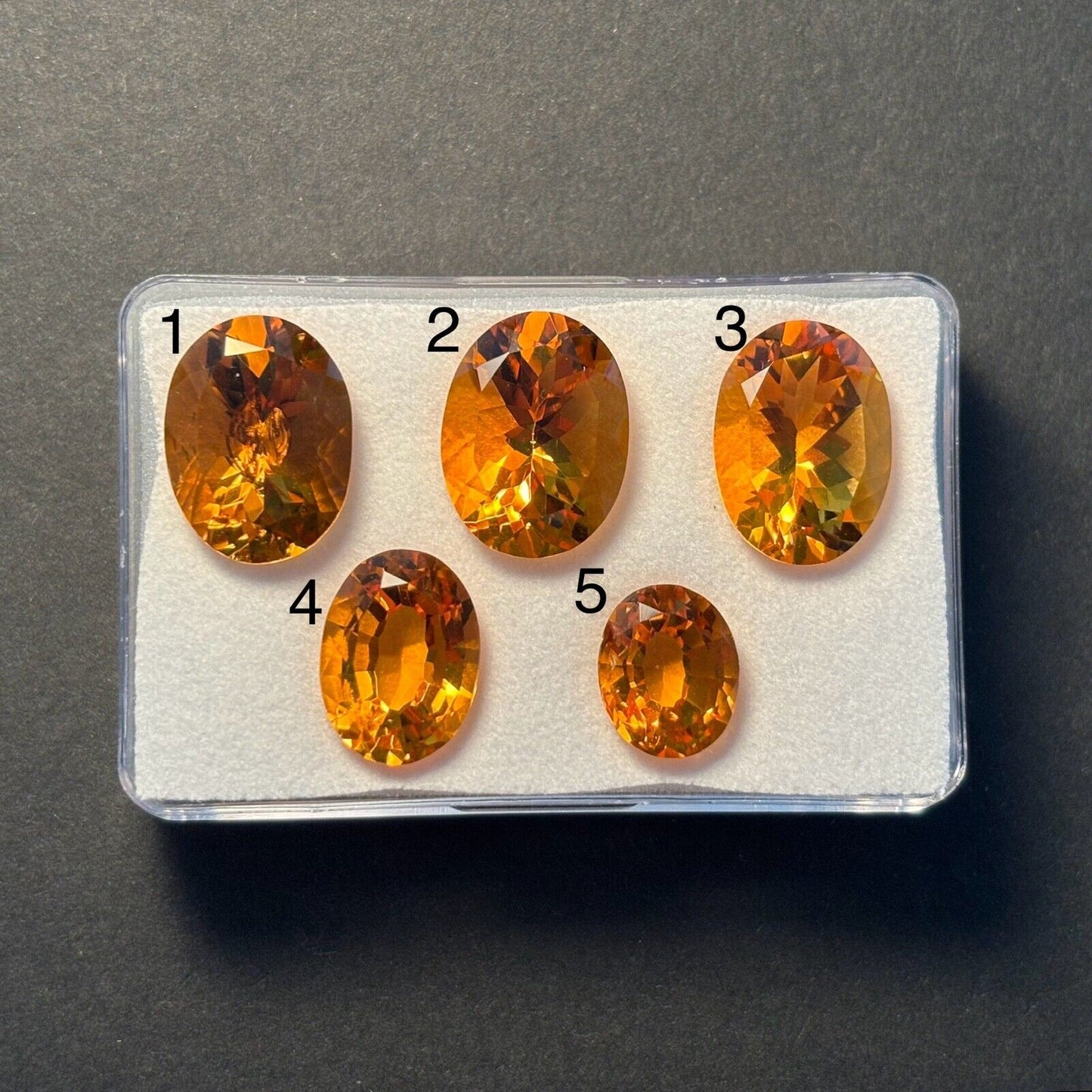 1 Piece Citrine Sun Yellow Oval Cut Faceted 39,29 Carats AAA+ Quality