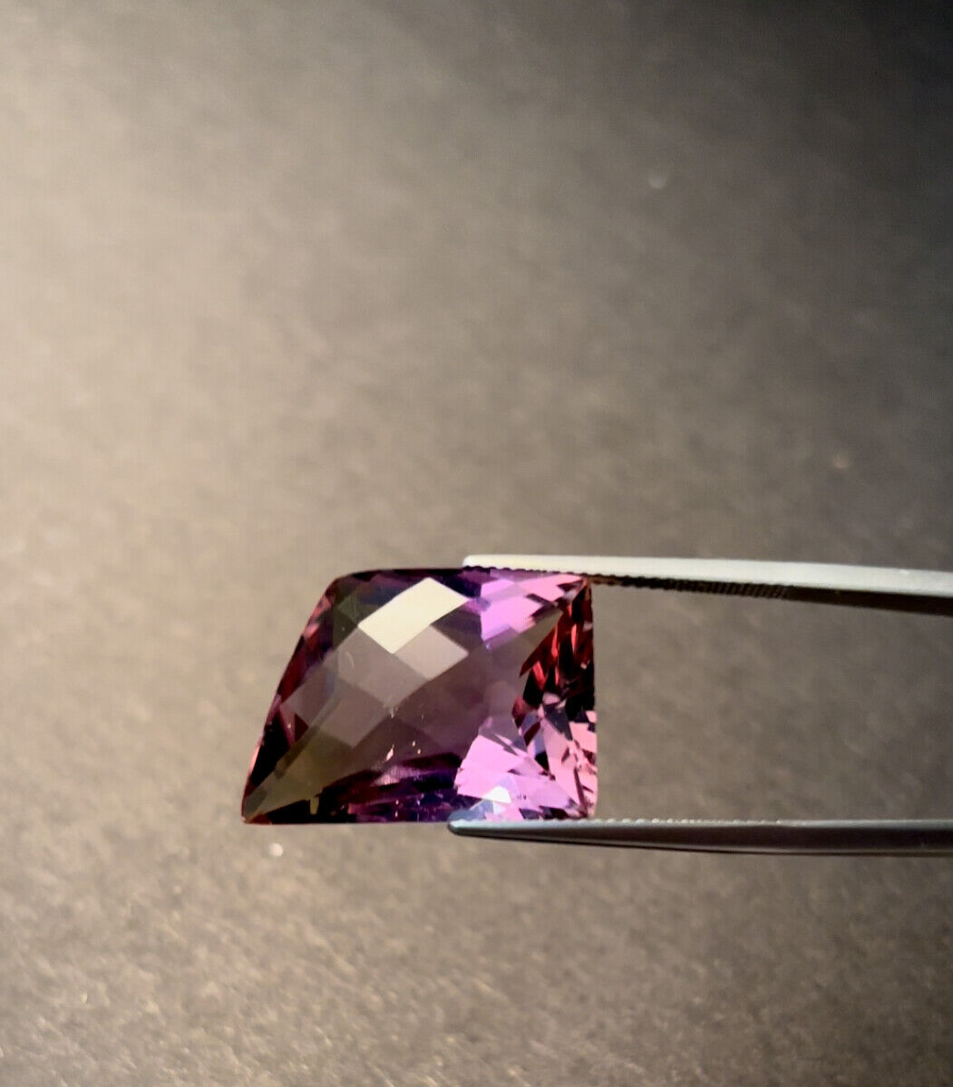 Ametrin Fancy cushion cut faceted very beautiful color gradient 22mmx11mm 22,64ct