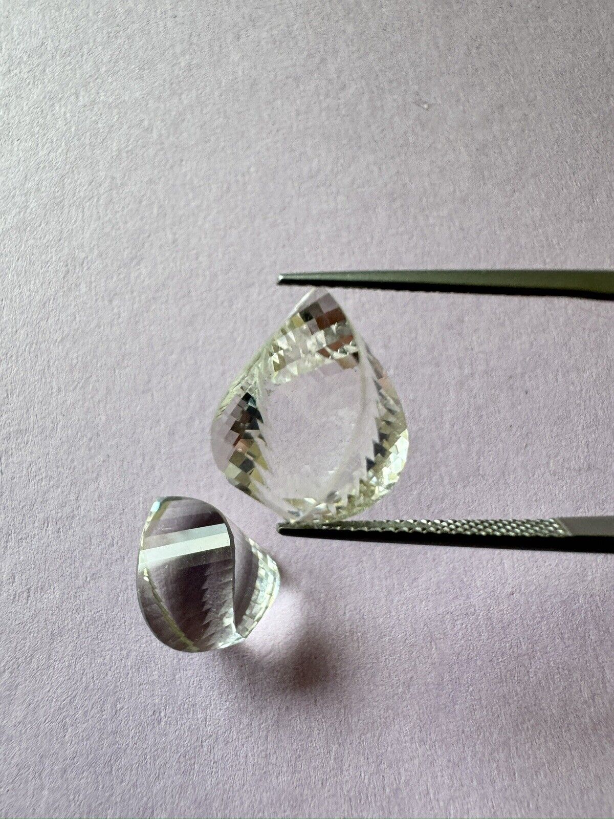 Rock Crystal with Beautiful Play of Light Fancy Cut 2 - 20,70cts