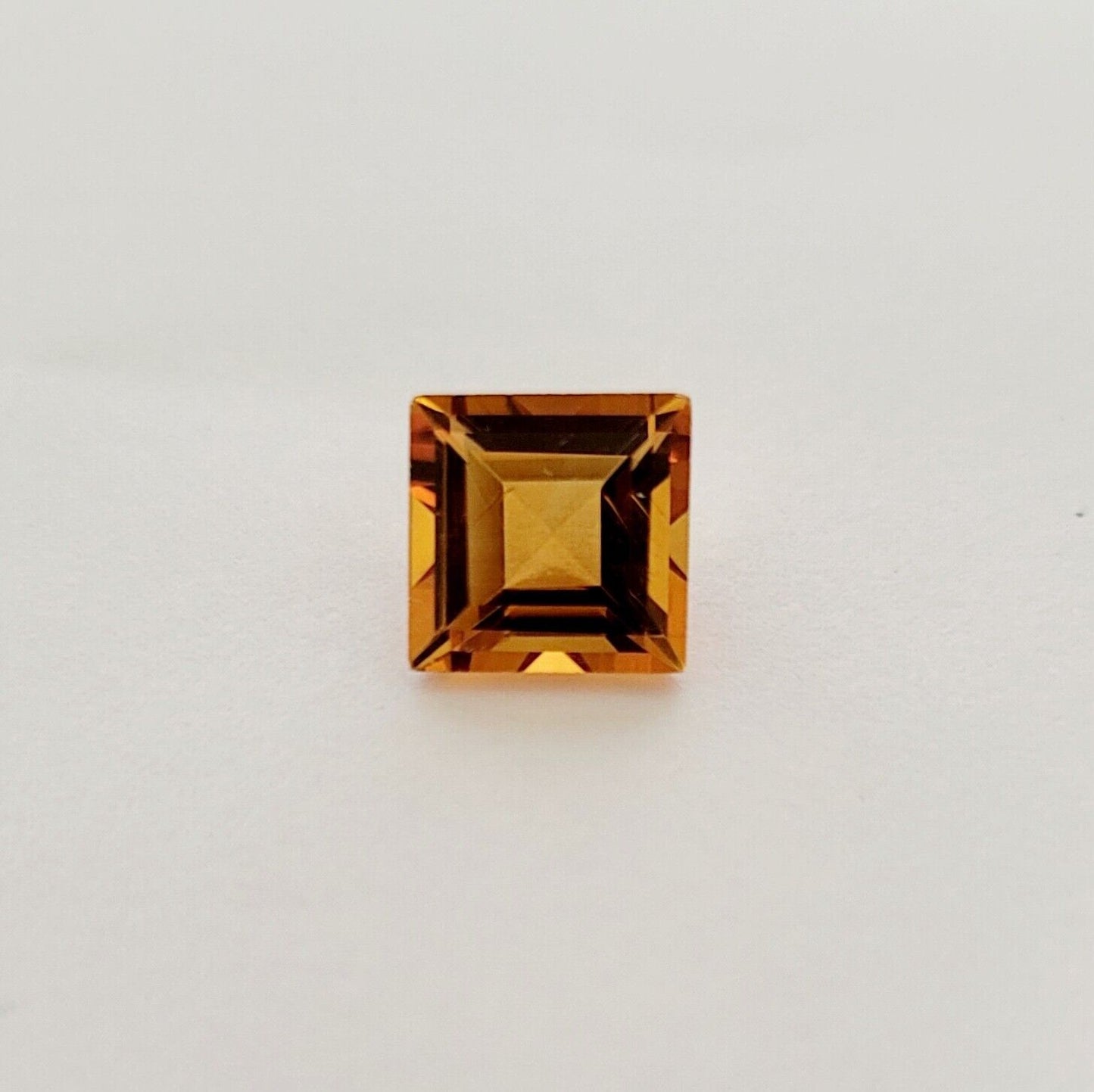 AAA+ Citrine Orange Square Faceted 2,30 Carats 8mm Top Quality