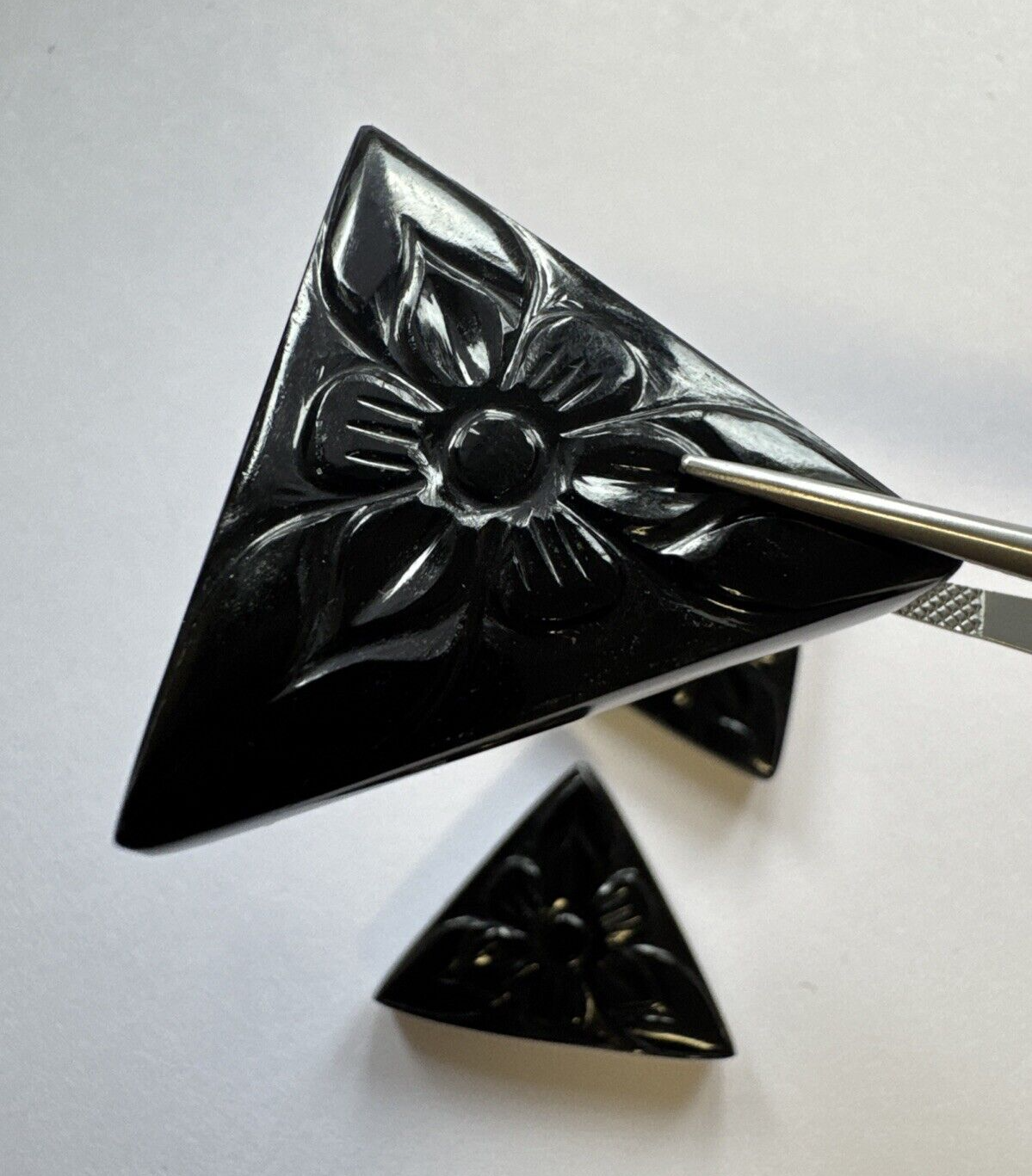 Onyx Triangle Engraved Flowers With Selection A Very Rare Find