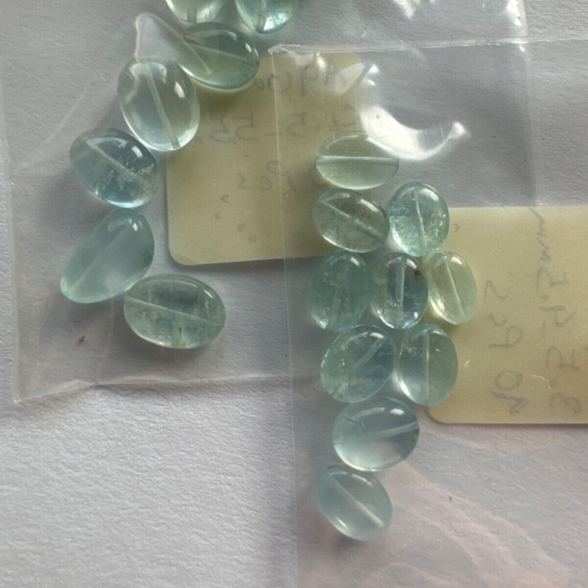 10 Beauties of the sea in the shape of an oval aquamarine Loose Beads drilled 3.5 - 5.5 mm