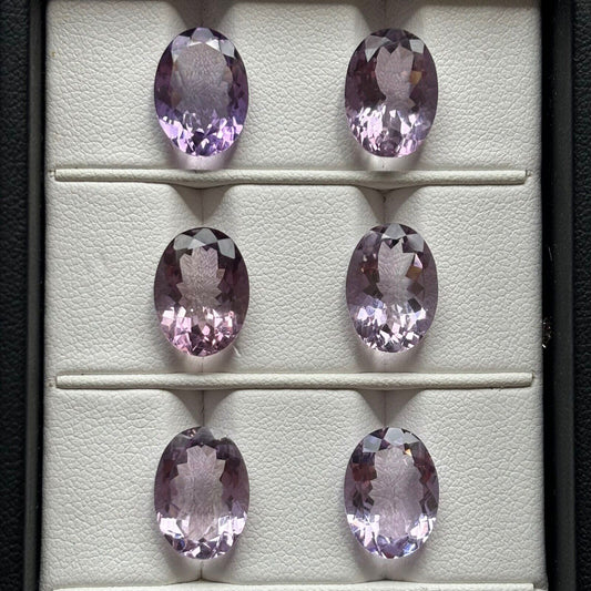1 piece Amethyst Purple Oval Cut Faceted Approx. 13.8 x 10 mm 28,10 Carat Selection