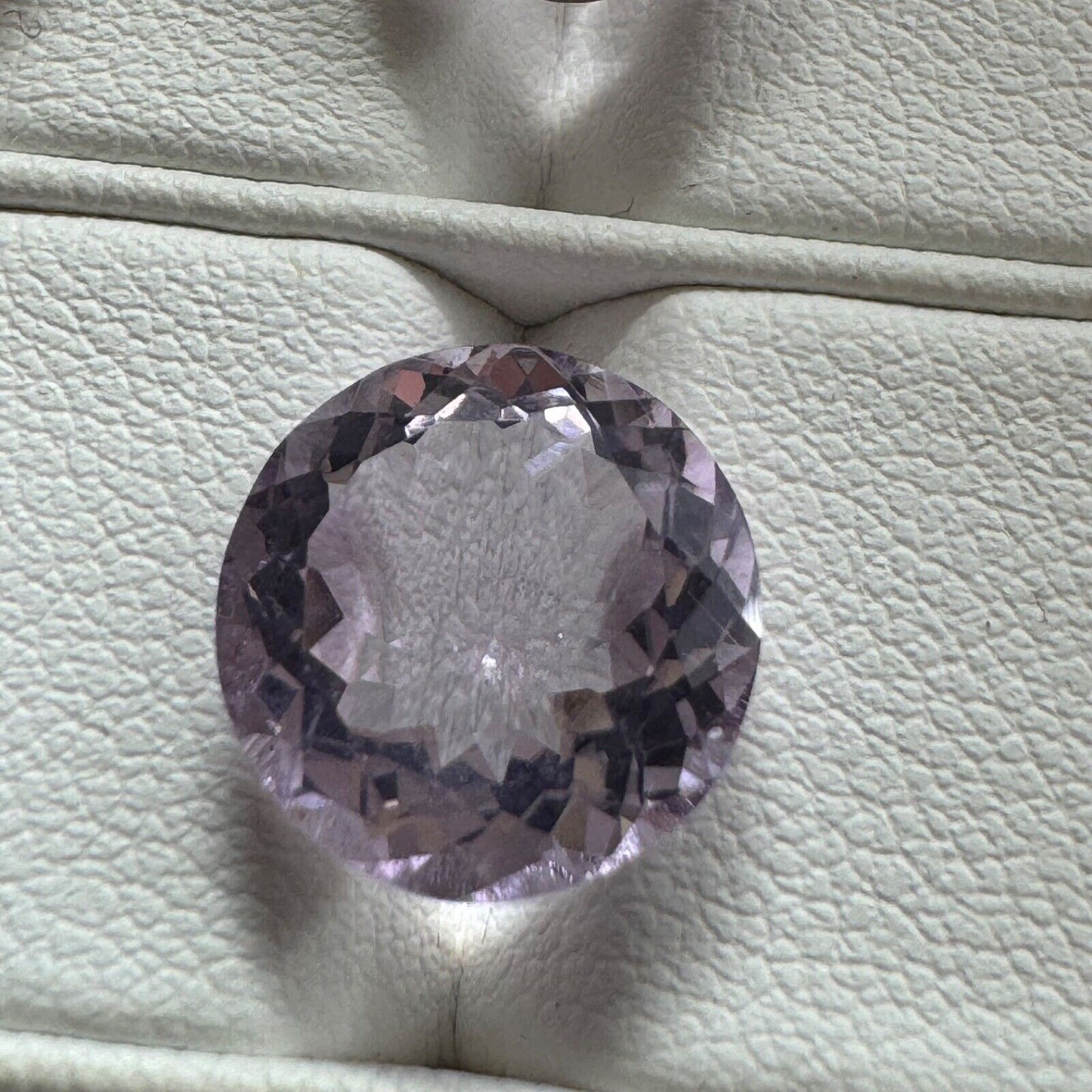 Amethyst Light Purple Cut Faceted Very Nice Round 12mm 5,45cts