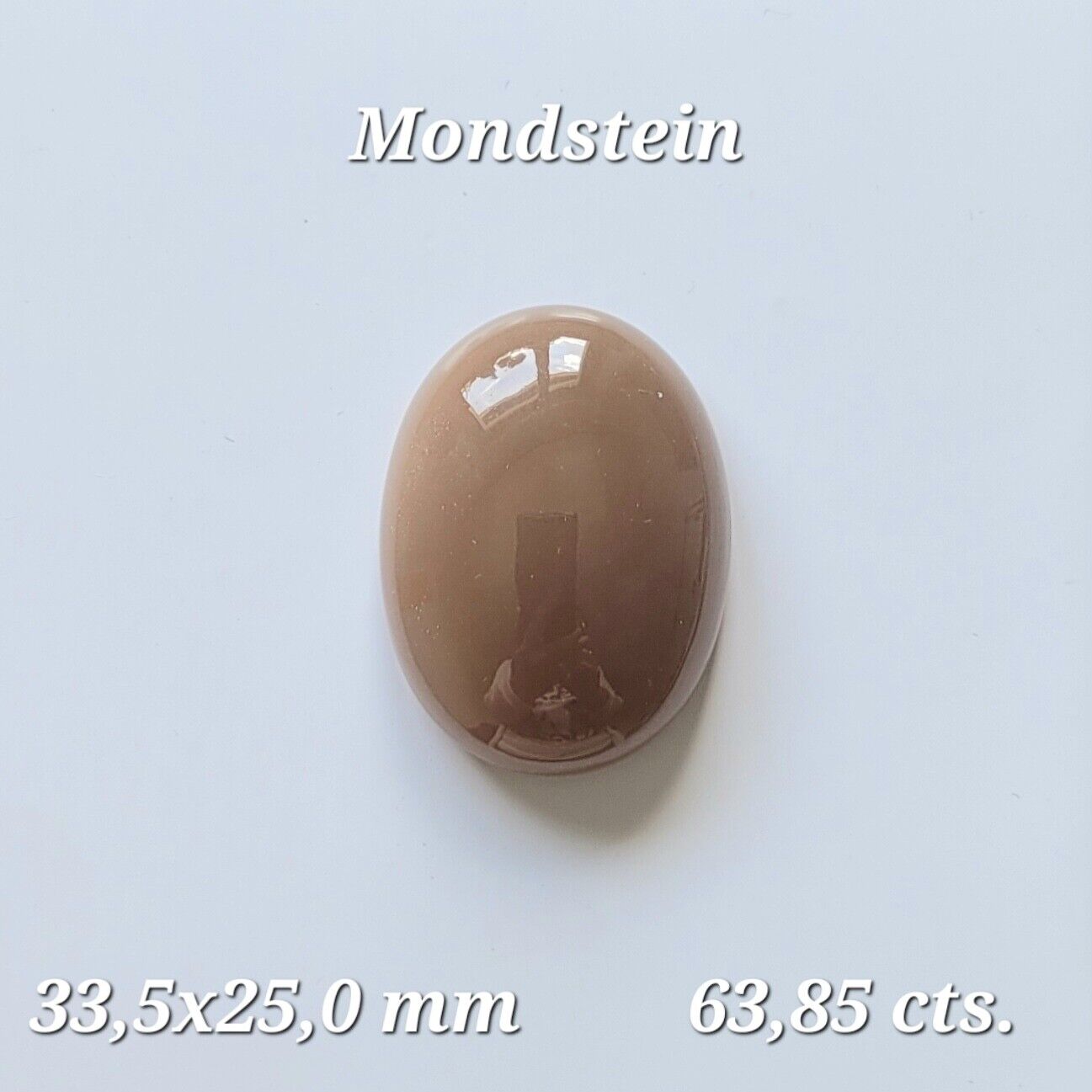 Moonstone Brown Oval Cabochon Shiny Gemstones 33.5 x 25 mm 63,85 Carats Real