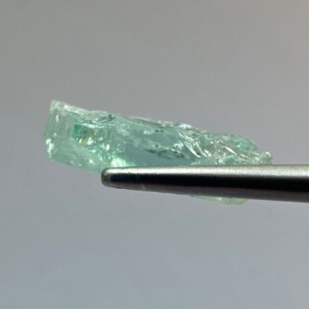 Raw Aquamarine fragments, Great shades of blue, per bag approx. 63cts to 78cts of roh aquamarines