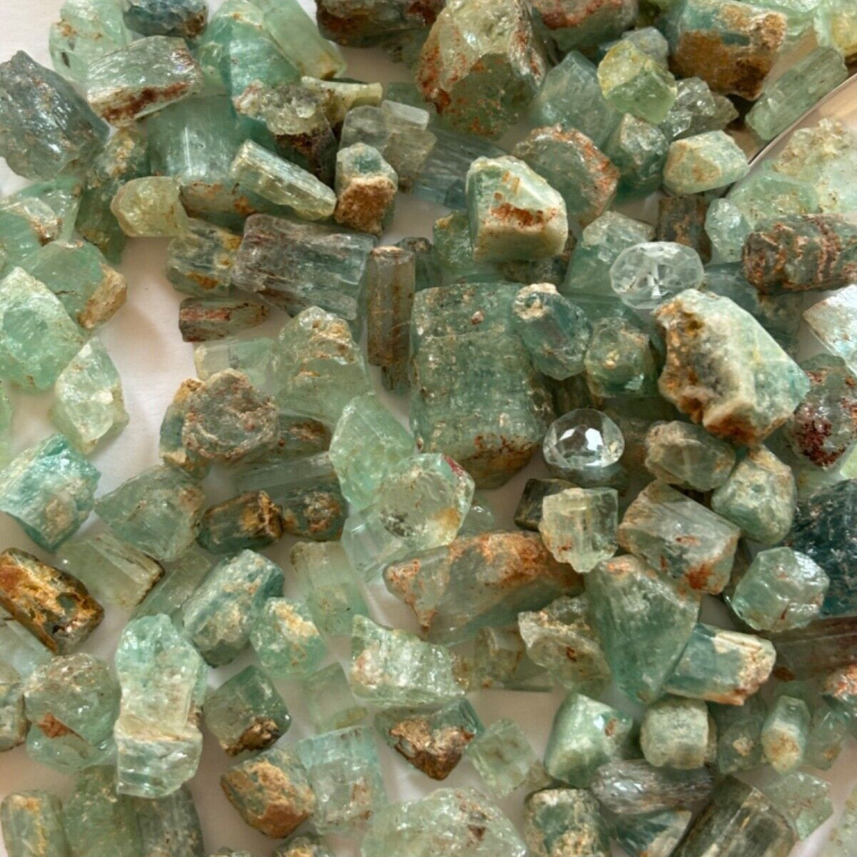 Raw Aquamarine fragments, Great shades of blue, per bag approx. 63cts to 78cts of roh aquamarines