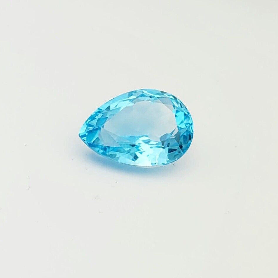 Huge Swiss Blue Topaz Faceted Drop - Top Quality ! 25mm x 17 mm / 38,96 Carat