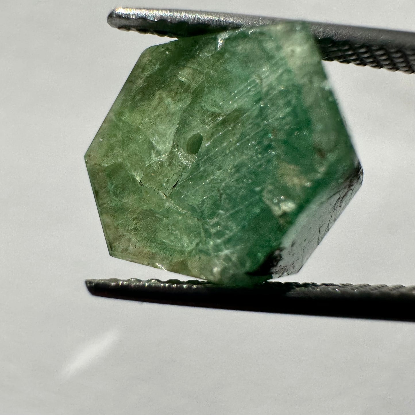 Energetische grüne Smaragd lose Perlen gebohrt