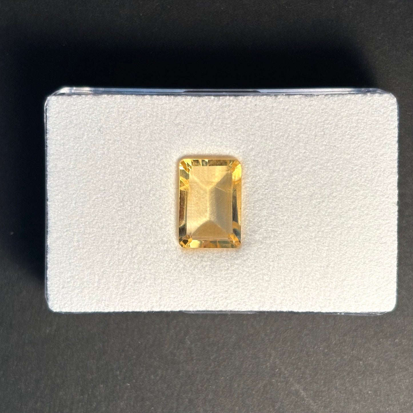 Citrine Lemon Yellow Rectangle Cut Faceted 13.8 x 9.6 mm 5.75 Carats