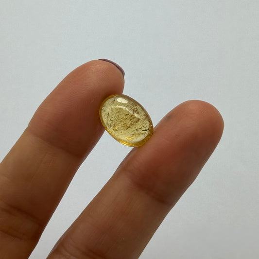 Golden Warmth and Timeless Elegance -6,12cts