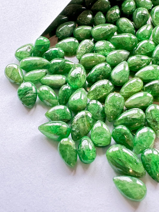 15 Pieces Wonderful Green Tsavorite Drops Loose Beads 3.5mm -5.5mm