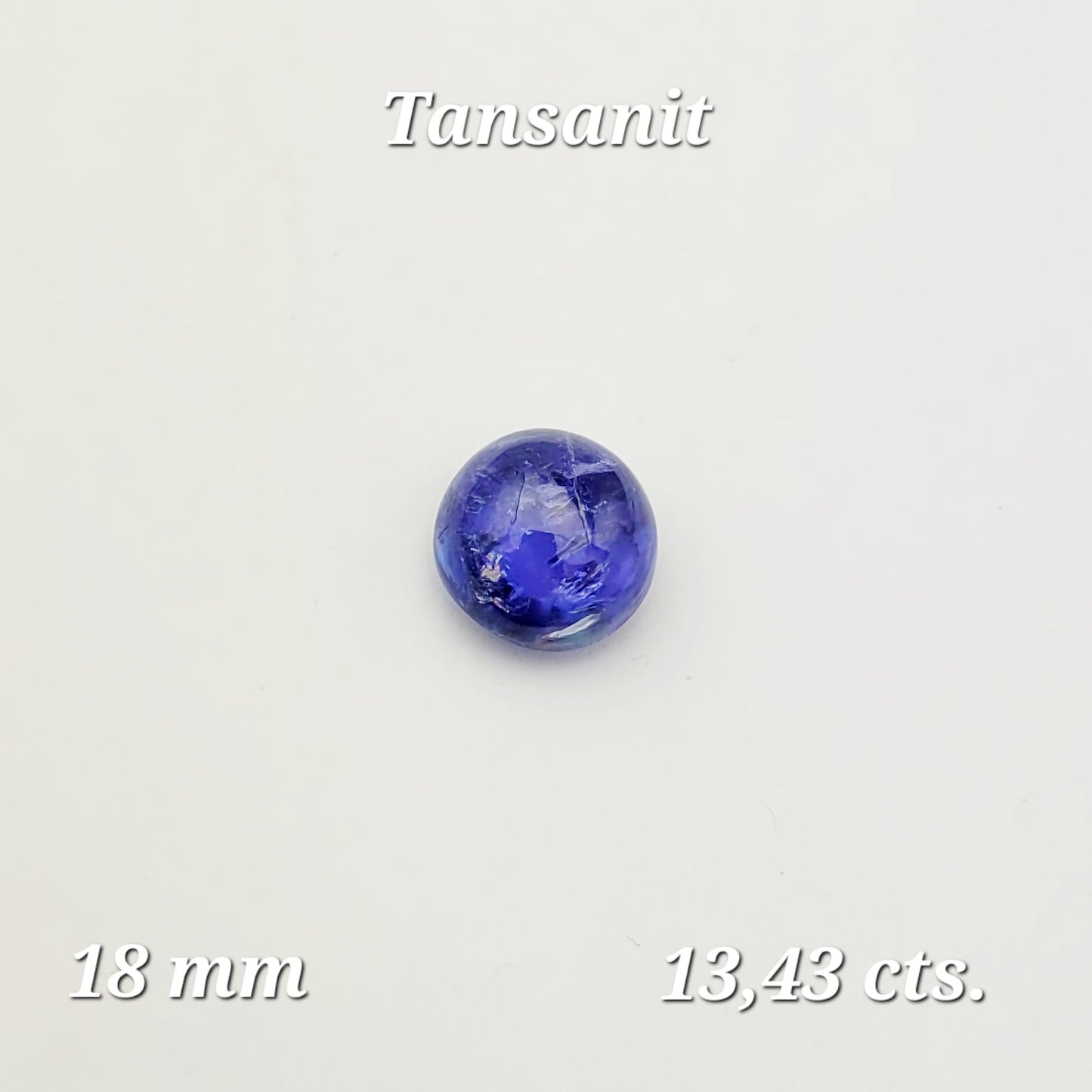 Wunderschöner blauer Tansanit-Cabochon 13,43 ct rund