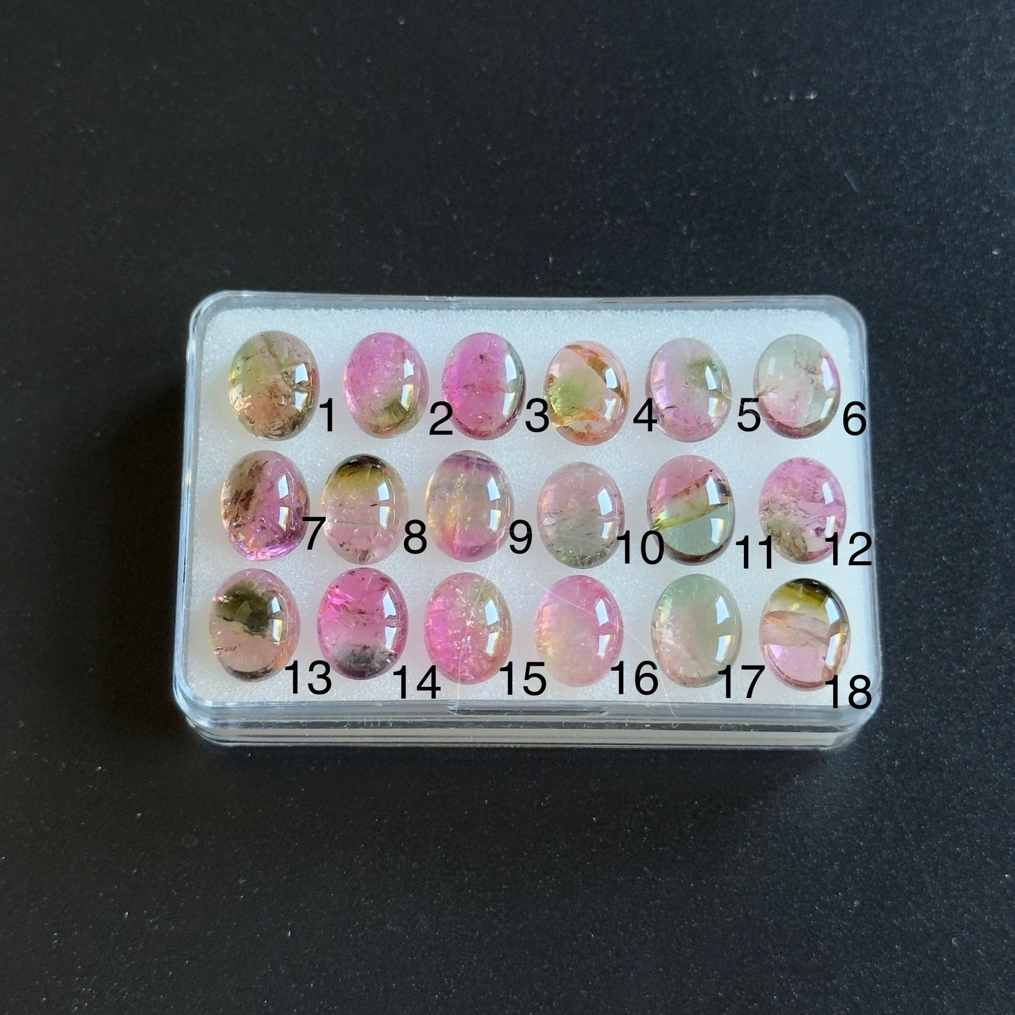 Natürlicher mehrfarbiger Turmalin Cabochon Oval 1 Stück
