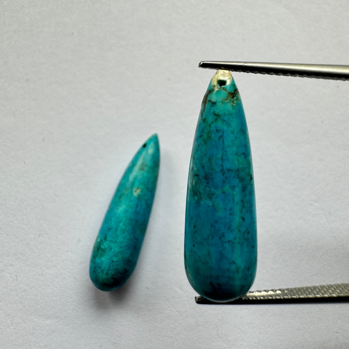Very nice Turquoise Teardrops Loose Bead Pairs For further processing 21mm - 26mm drilled