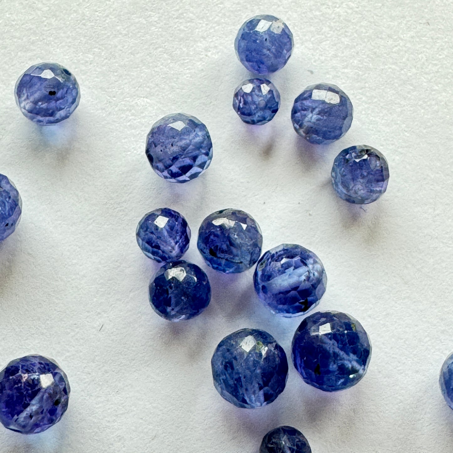 Tanzanite Beautiful Blue Footballs Drilled And Faceted Set Of 5 Loose Beads With Inclusions 5-10mm