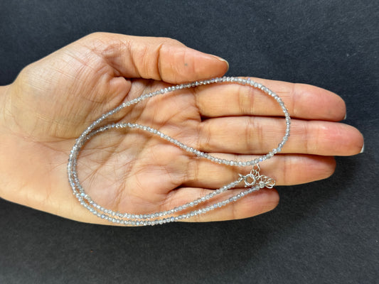 Luminous Labradorite Beads micro fac. round