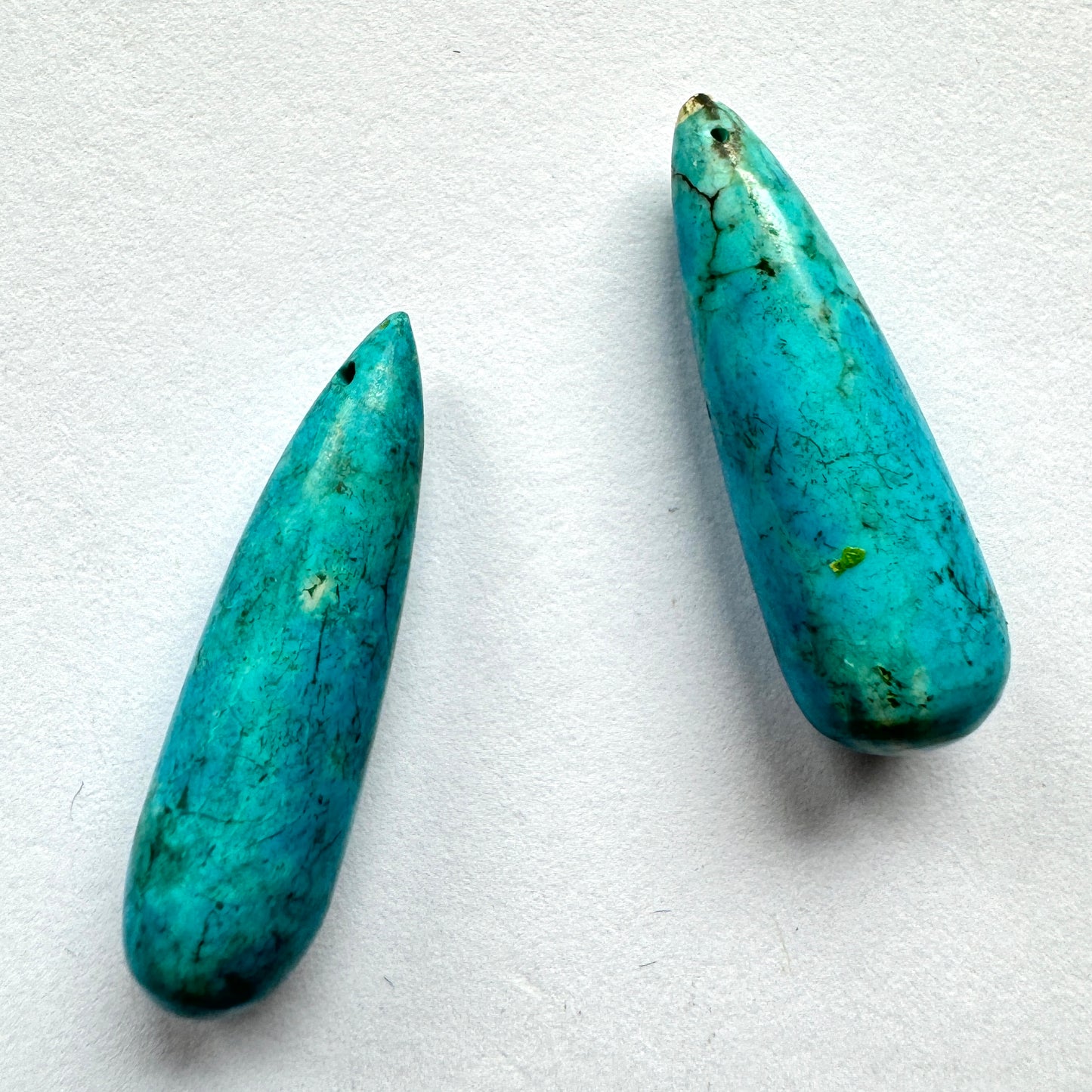 Very nice Turquoise Teardrops Loose Bead Pairs For further processing 21mm - 26mm drilled