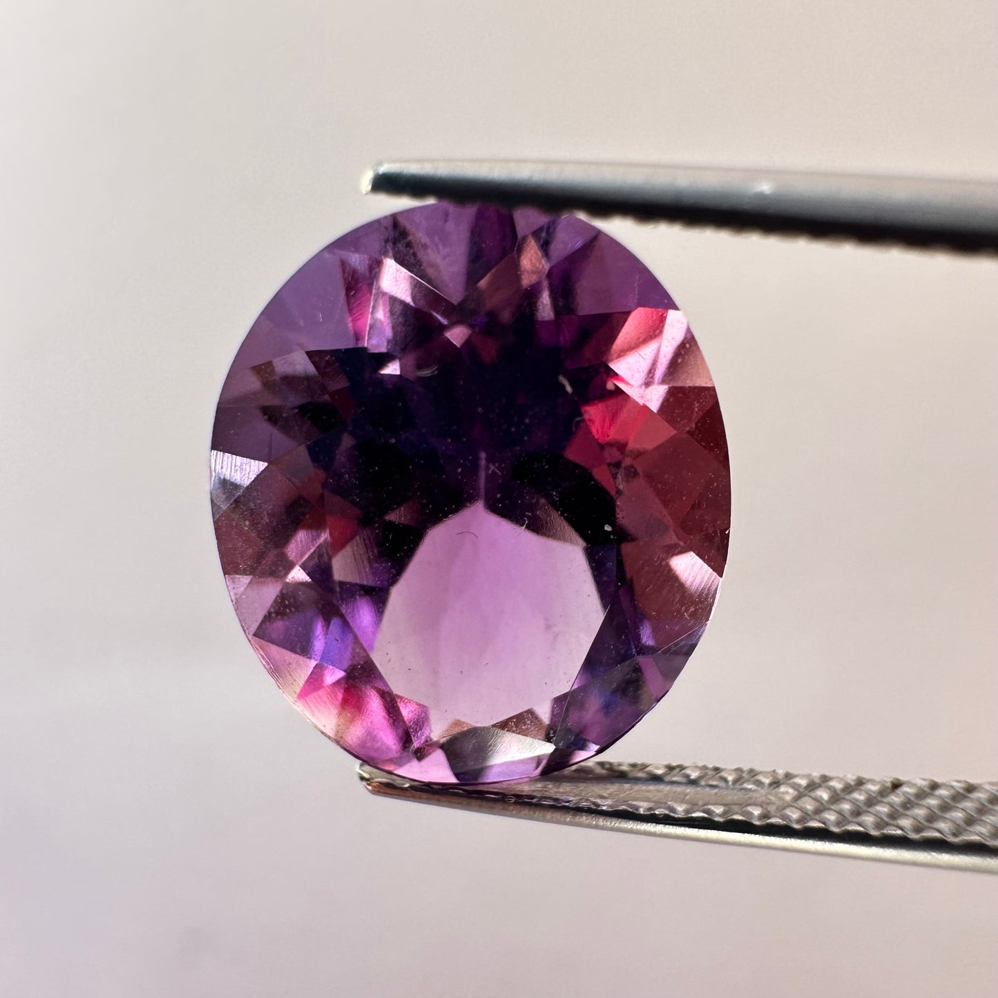2 natürliche Schönheit Amethyste