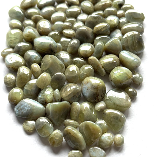 Rare White Labradorite Loose Beads For Creativity 59 g Per Pouch With Inclusions