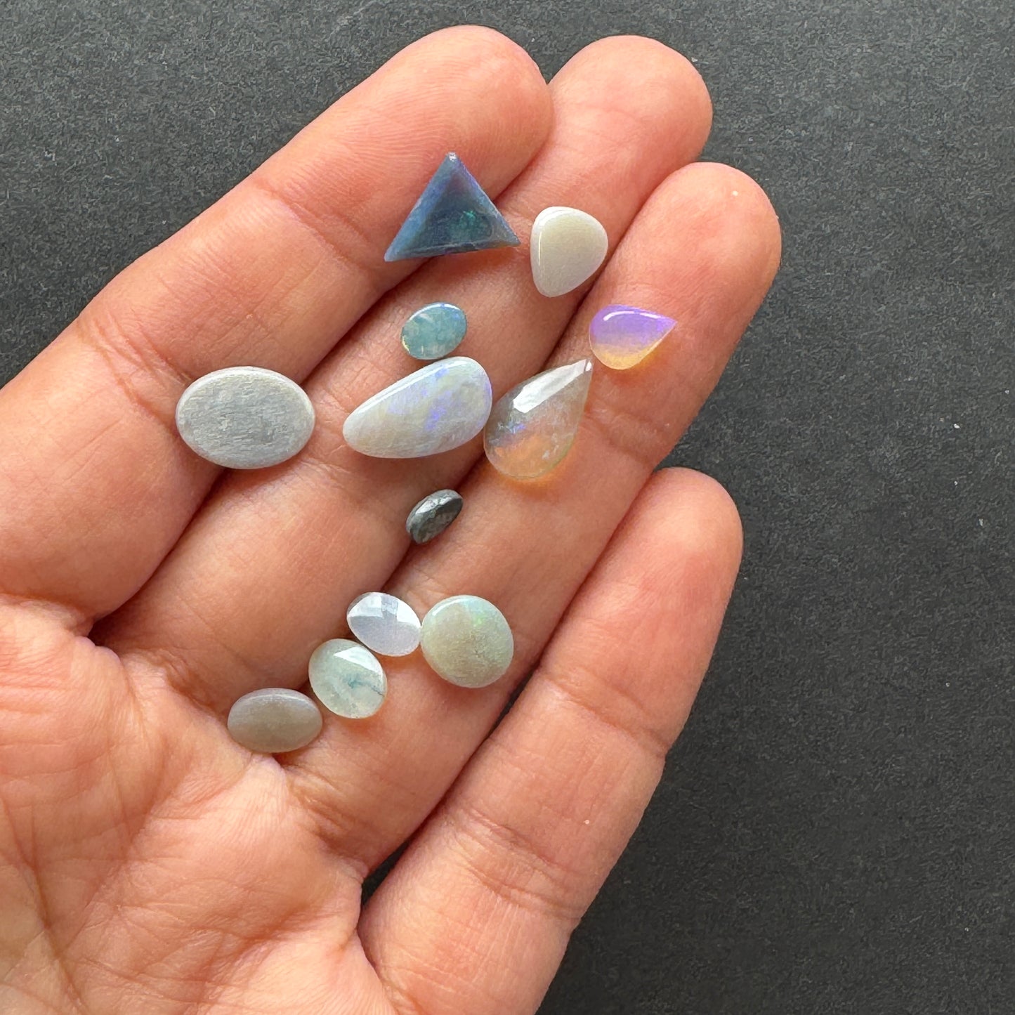 Australian Opals Lightning Ridge Rainbow Surprise Pack Of 5 Pieces