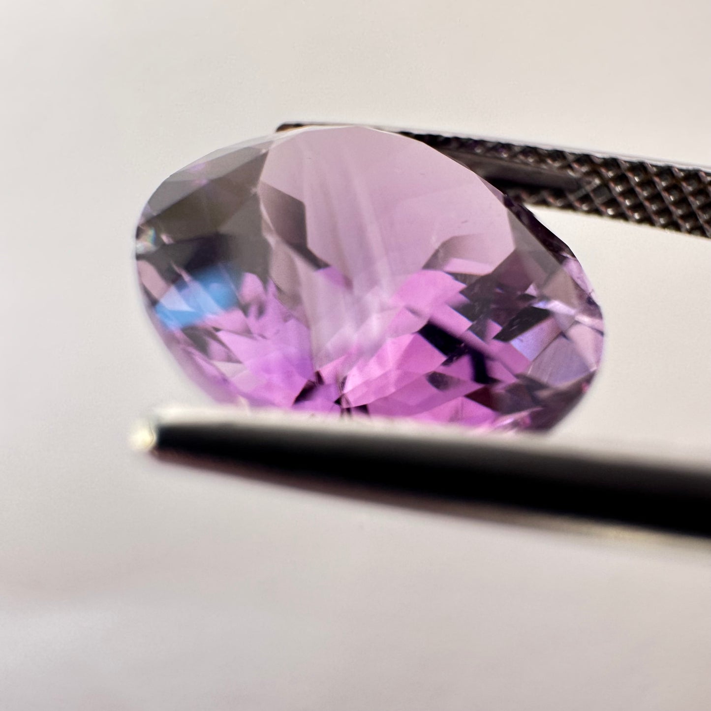 2 natürliche Schönheit Amethyste