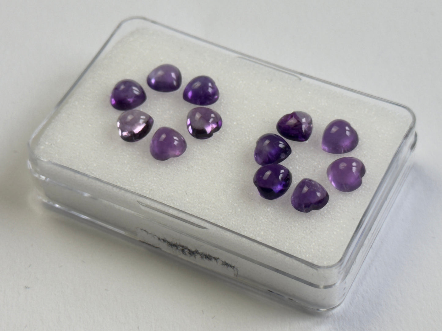 Lila seltener Amethyst Cabochon Herz 1 Stück
