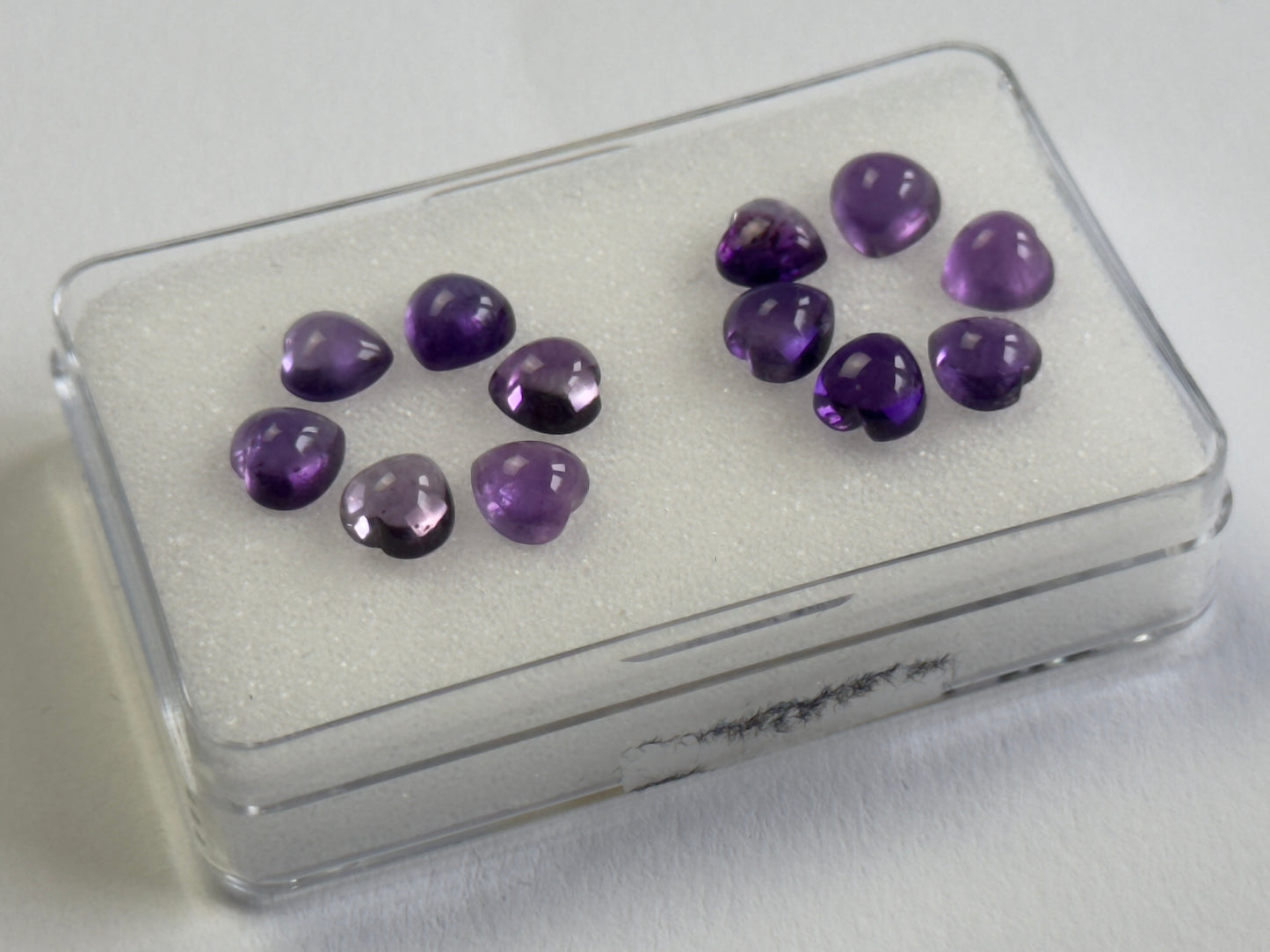 Lila seltener Amethyst Cabochon Herz 1 Stück