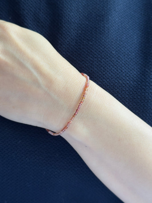 Meticulously crafted beads - Spinel mikro fac. round orange -20cm