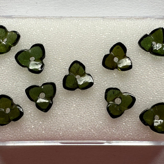 Bottle Green Turmaline Petals With Drill