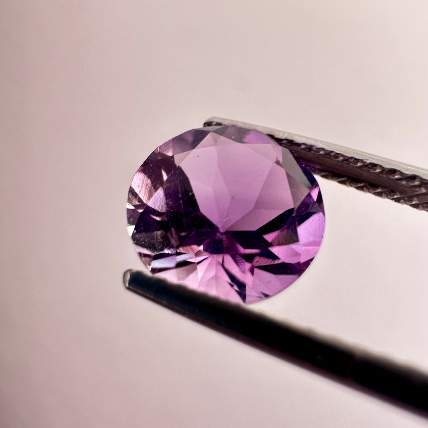Vibrant Amethyst Round Intense Purple