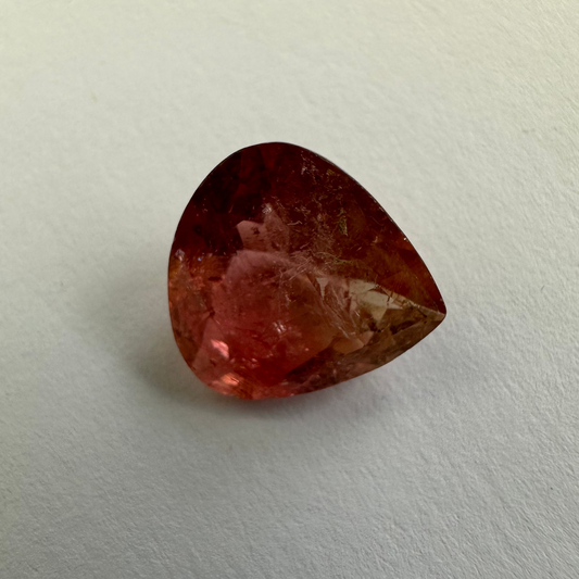 EB001317 Tourmaline- captivating pink colour accented by green hues. 4.39cts, 12x11.4x6.1 mm