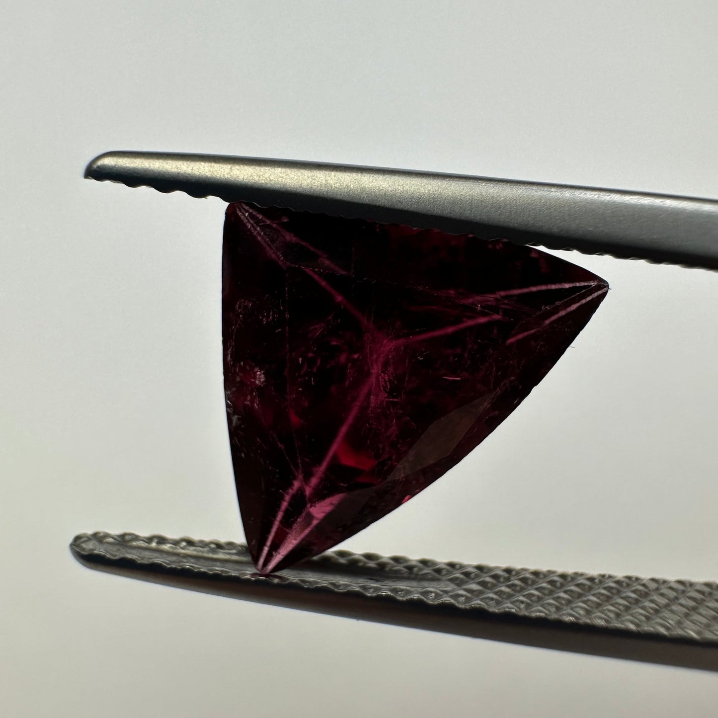 Intense Triangle Tourmaline in purple red 2.84cts