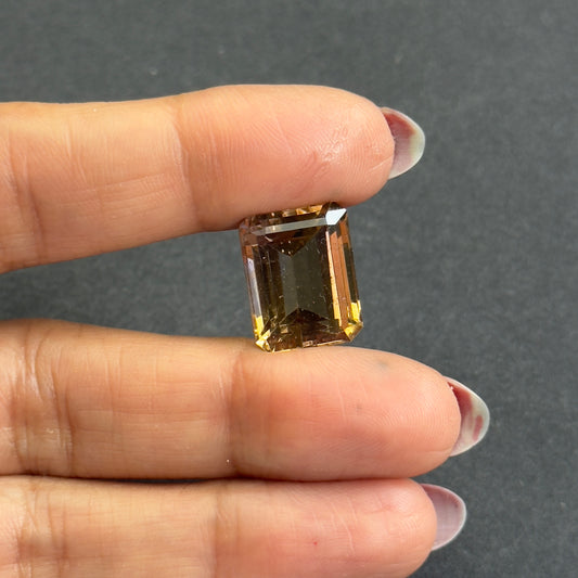 Bold Dark Lemon yellow Citrine 13.37cts 15.71 x 12.11mm