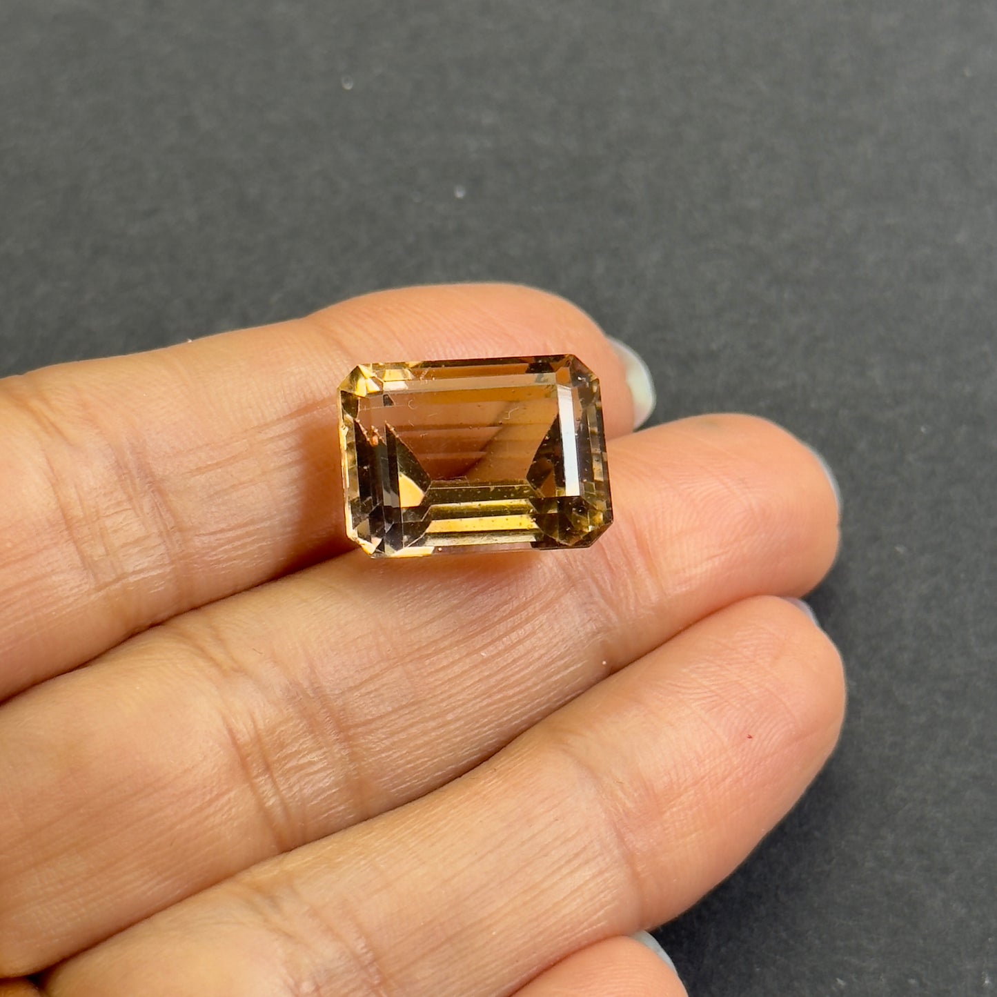 Bold Dark Lemon yellow Citrine 13.37cts 15.71 x 12.11mm