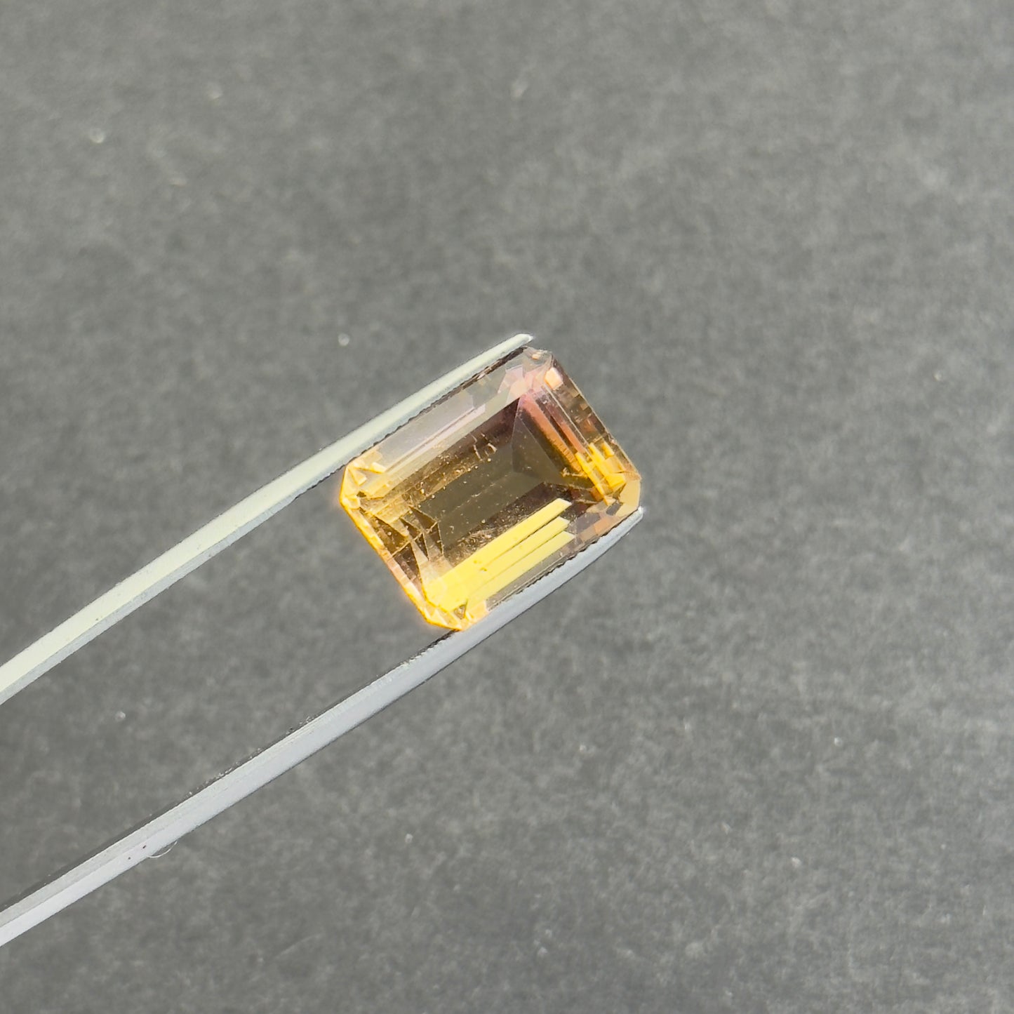 Bold Dark Lemon yellow Citrine 13.37cts 15.71 x 12.11mm