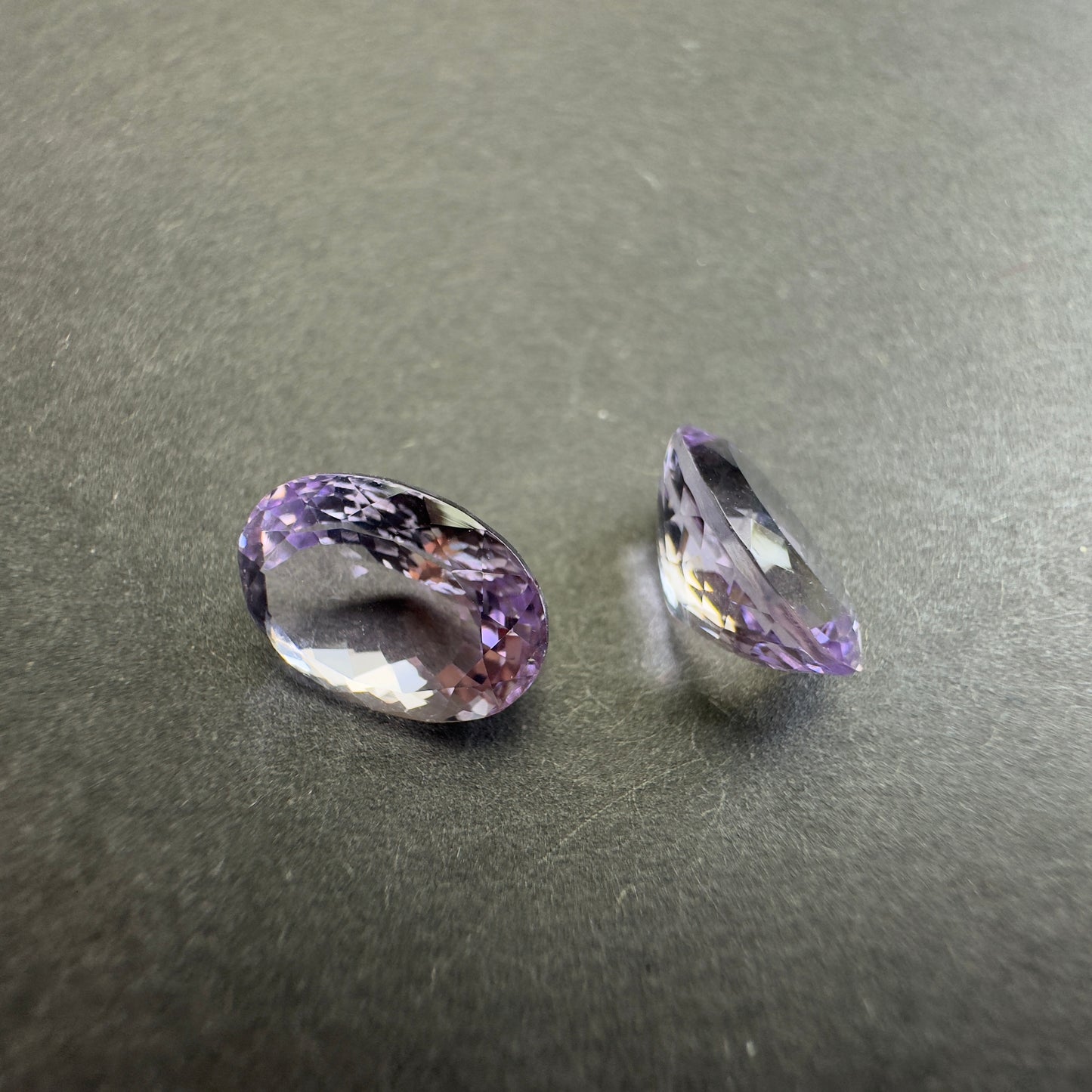 Lila Amethyst Oval Facettiert