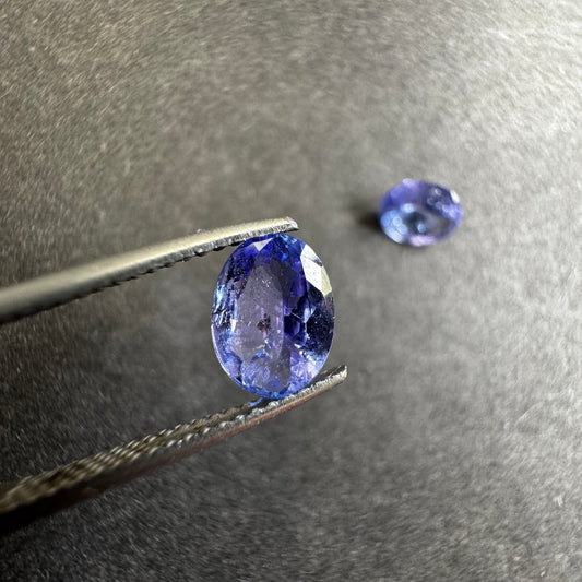 Purple Tanzanite Oval Loose Stone, 2.39 ct, 8x6 mm – view 2 of 3