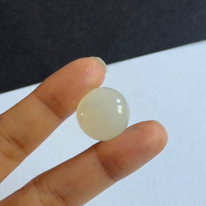 White Moonstone Round Loose Stone, 21.80 ct – view 2 of 3